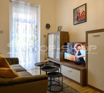 Tkalčićeva, Praktičan jednosoban stan na prvom katu  s galerijom 34m2 - cover