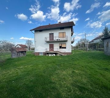 Kupinečki Kraljevec, veliko zemljište s kućom ukupno 1826m2 - Prilika! - cover