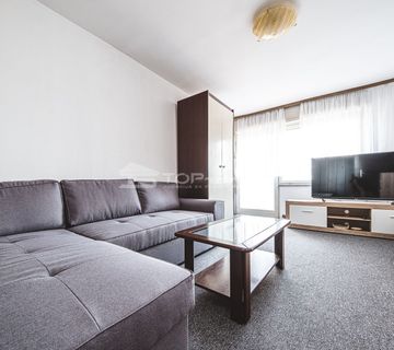 Zagreb, Srednjaci, funkcionalan trosoban stan s balkonom 71m2 - cover