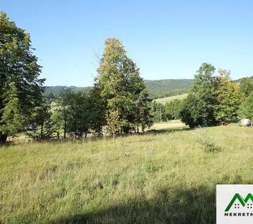 Prostrano zemljište s otvorenim pogledom - cover