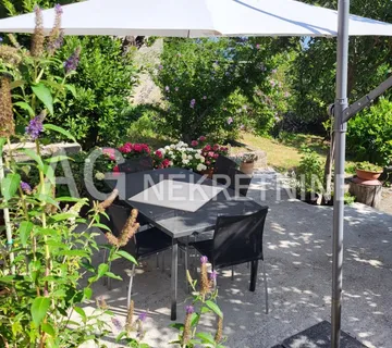 Šmrika,najam stana - cover