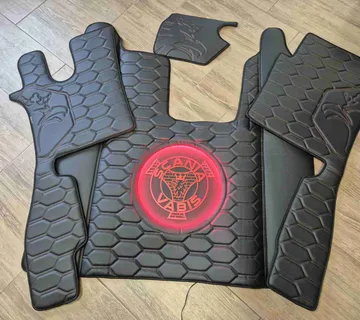SCANIA SVJETLEĆI TEPISI R-S -NEXT GEN - cover