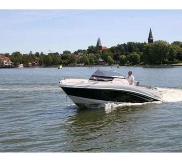 QX 620 plovilo - cover
