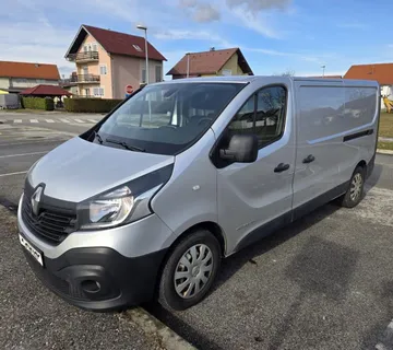 RENAULT TRAFIC . 1,6 dizel, 2018 godina, 189000 km, kartice 24/36 rata - cover