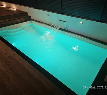 Standardni modeli poliesterskih bazena - CAPRI - cover