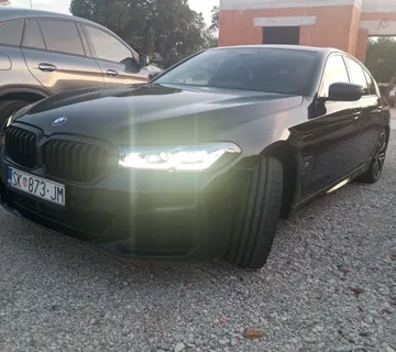 BMW 530e Plug-in Hybrid M Perfomanse Head Up 4 zonska klima* Leasing - cover