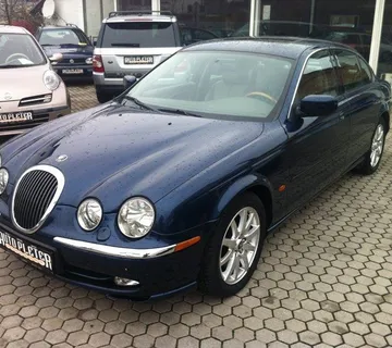 Jaguar S-Type 2.5 V6 AUTOMATIK - cover