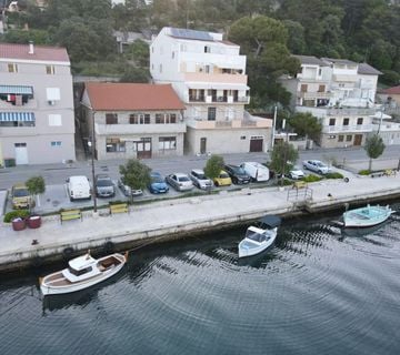 PRVI RED DO MORA – KUĆA S POSLOVNIM PROSTOROM I PANORAMSKIM POGLEDOM – (prodaja) - cover