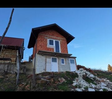 VIKENDICA (KUĆA ZA ODMOR) - cover