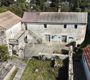 OTOK UGLJAN- STOLJETNA KUĆA S PROSTRANOM OKUĆNICOM (prodaja) - cover