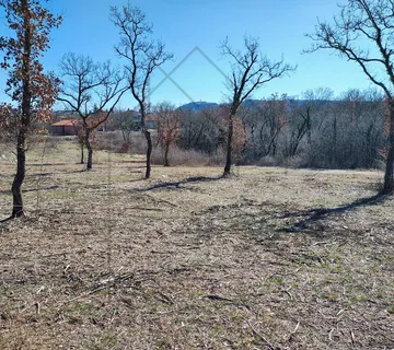 Istra, Labin, građevinsko zemljište 1583 m2. - cover