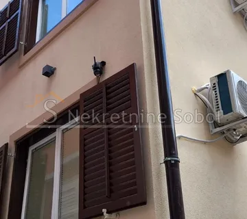 Mali Lošinj - Kuća, 100 m2 Prodaja - cover