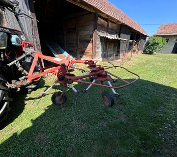 Okretač sijena Deutz Fahr KH4 - cover