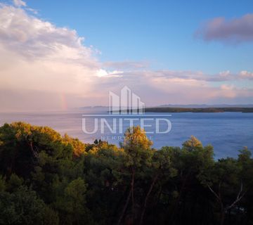 Hvar Zavala građevinsko zemljište 1552 m2 - cover