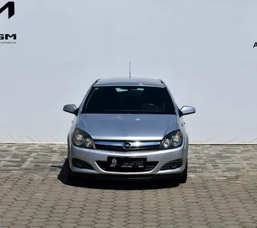 Opel Astra GTC 1.4 16V - cover
