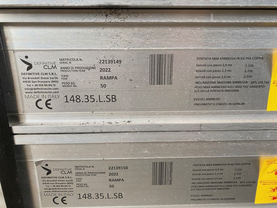 utovarne-rampe-148.35-l-slika-204363861