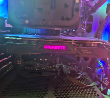 Moguce ponudit PS5! R7 5700X3D4.1GHz,1080TI 8gb32gbRAM  G.monitor165hz - cover
