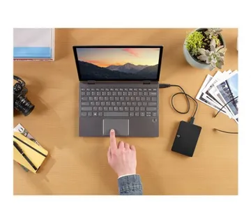 SEAGATE Expansion Portable 4TB HDD - Umag