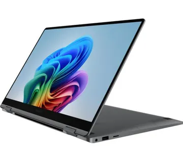 (refurbished) Samsung Galaxy Book5 / Core Ultra 5 / RAM 16 GB / SSD Pogon / 15,6" FHD - Umag