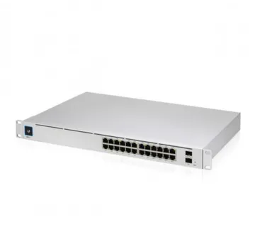 Ubiquiti Managed L2 L3 24 GbE RJ45 PoE 2x10G SFP Slots - Umag