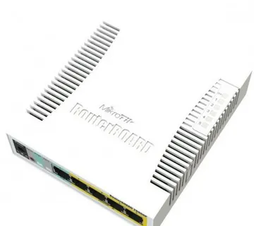 MikroTik RB260GSP 5-port GbE smart switch 1x SFP cage with PoE out on 4 ports - Umag