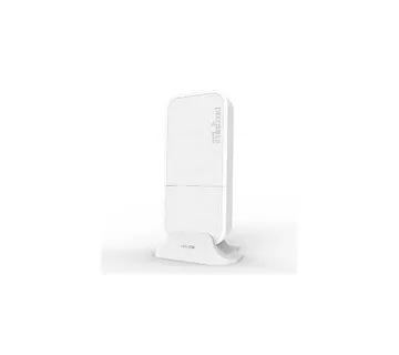 MikroTik (RBwAPR-2nD) RBwAPR-2nD AP without LTE card (empty mini PCIe slot), RouterOS L4 - Umag