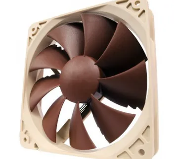 Noctua NF-P12-1300 - Umag