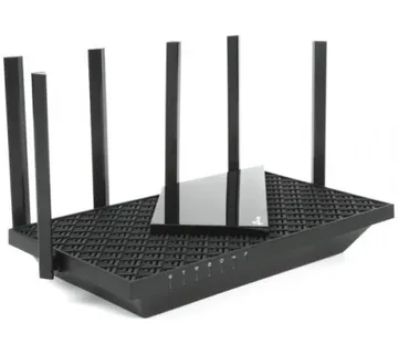 AX5400 Dual Band Wireless Gigabit Router, 1.5 GHz Tri-Core CPU, 1 GE WAN + 4 GE LAN ports, 1× USB 3. - Umag