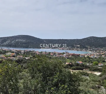 Građevinsko zemljište s prekrasnim panoramskim pogledom na more - cover