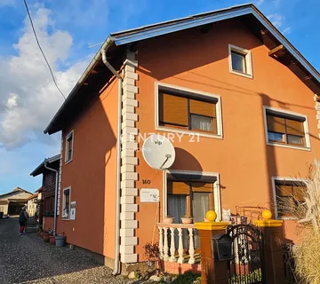 Velika obiteljska kuća i gospodarsko imanje u Hrastovskom pored Ludbrega - Hrastovsko, Ludbreg