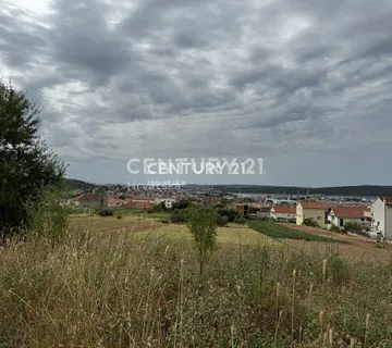 Prodaja, Zemljište, Za investiciju, Splitsko-dalmatinska županija, Trogir, Ribola