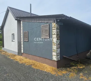 Varaždinske Toplice – Vrtlinovec | Vikendica 35 m² + balkon 6 m² + terasa 7,5 m² | Zemljište 361 m² | Pogled na Varaždin Breg - cover