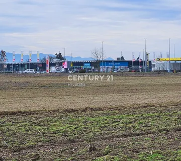 Zemljište 18.597 m² preko puta Supernove Varaždin