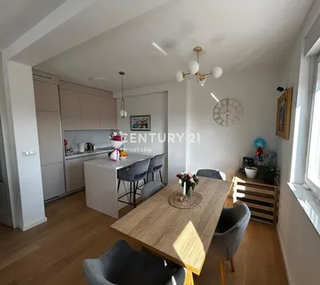 Stan s pogledom na more – Brodarica, (96,15 m²), NOVOGRADNJA (dva parkirna mjesta) - Stari grad, Šibenik