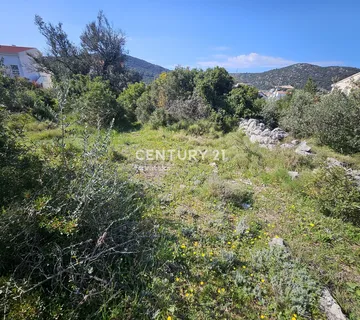 Građevinsko zemljište – Vinišće, 1570 m², 130 m od mora! - cover