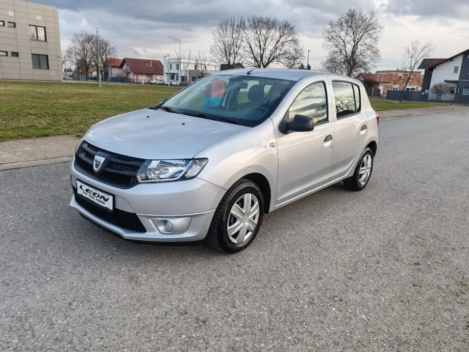 Dacia Sandero 0,9 TCe 90,2015 G,66000 KM, KARTICE24/36 RATA - cover