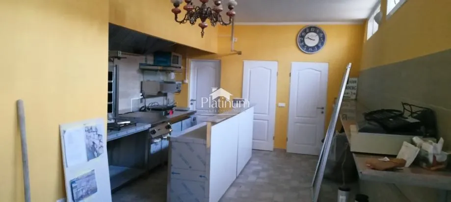 Pula, Centar, poslovni prostor ugostiteljstvo - cover