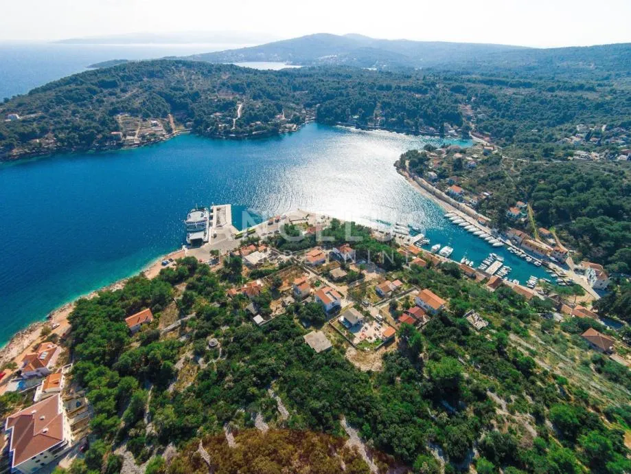 Rogač - građ.zemljište u mirnom dijelu sa pogledom, 1300 m2 - cover