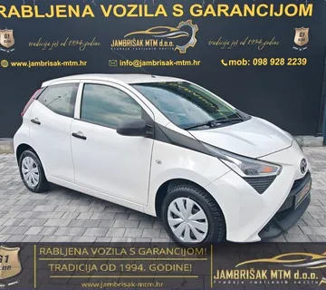 Toyota Aygo 1,0 VVT-i X-FUN ◽ 53 KW◽TOYOTA RELAX JAMSTVO 4god - cover
