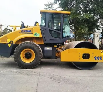 VALJAK XCMG 16.000 kg - Bestovje, Sveta Nedelja