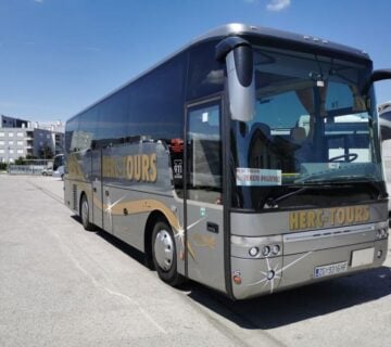Van Hool / 36+1+1, 2010 god. - cover