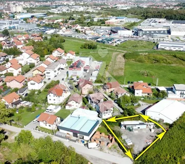 ZAGREB, SESVETE, POSLOVNI PROSTOR 50m2 NA 877 m2