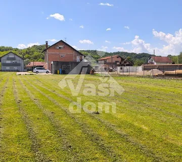 ZAPREŠIĆ, KUPLJENOVO, GRAĐEVINSKO ZEMLJIŠTE 3600 m2 - cover