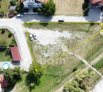 SAMOBOR, ZEMLJIŠTE 966 m2, ZA INVESTITORE