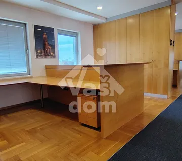 ZAGREB, SLOBOŠTINA, POSLOVNI PROSTOR 250 m2  - cover