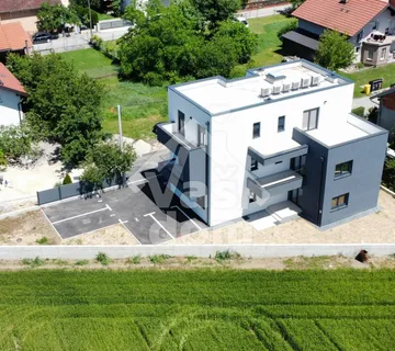 ZAGREB, RESNIK, STAN 97 m2 S VRTOM