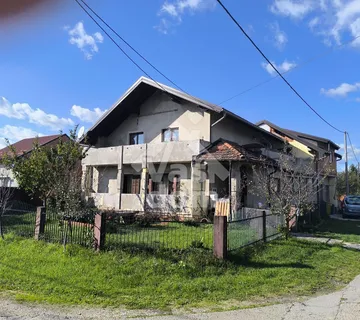 VELIKA GORICA, RIBNICA KUĆA 200 m2 DVA ODVOJENA STANA - cover