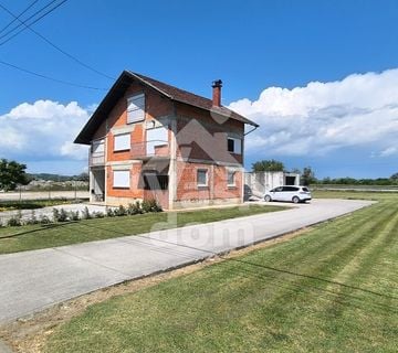 ZAPREŠIĆ, KUPLJENOVO, KUĆA 300 m2  - cover