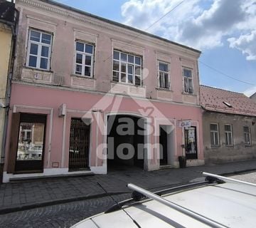 SAMOBOR, CENTAR ,STAN 59 m2+ TAVANSKI PROSTOR 43,68 m2 - cover