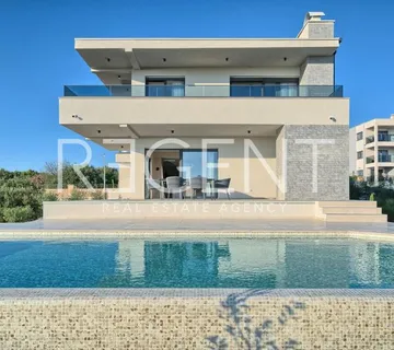 Primošten – Luksuzna vila s infinity bazenom, 450 m2 novogradnja - cover